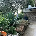 La Casina Fra Gli Oleandri Lägenhet