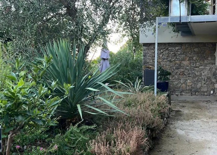 La Casina Fra Gli Oleandri