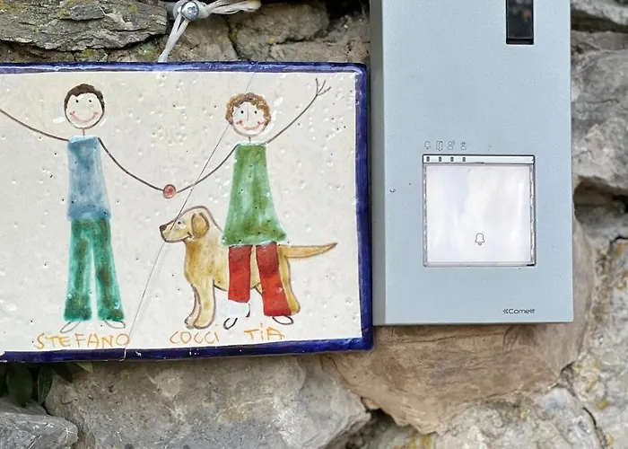 La Casina Fra Gli Oleandri *